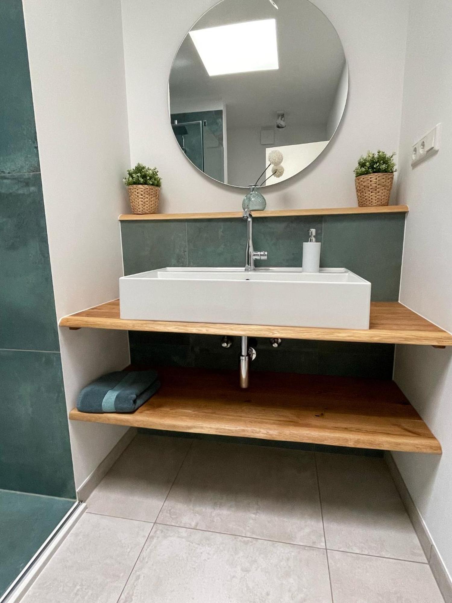 Apartment Ideale In Duesseldorf-nord