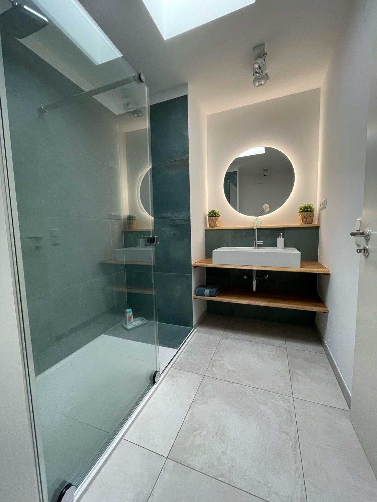 Ideale In Düsseldorf-nord * Düsseldorf